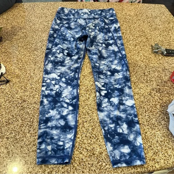 Athleta Blue Tie-Dye Leggings size Small - Picture 2 of 5